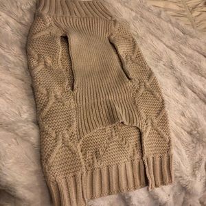 BEIGE DOG SWEATER